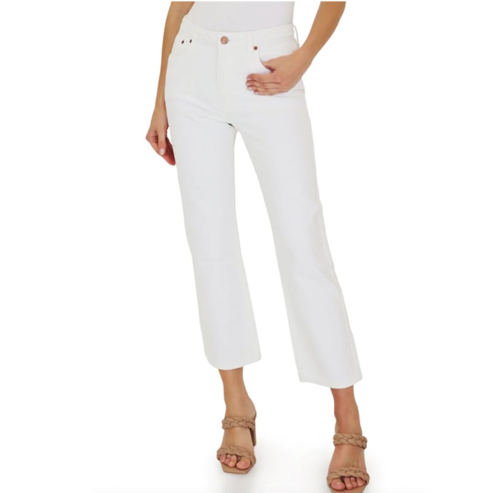 AVEC LES FILLES high rise straight leg cropped jeans in Ecru white